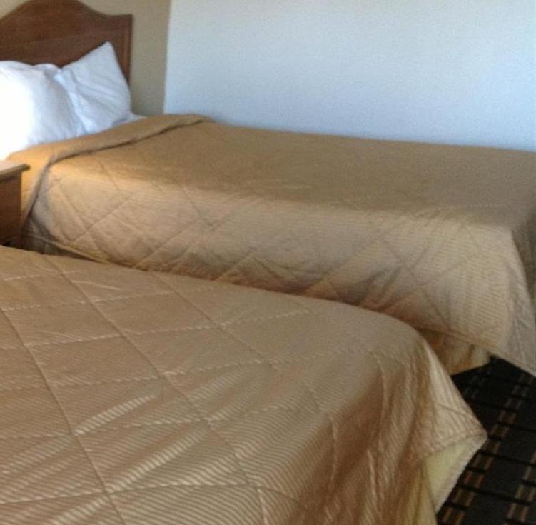 Americas Best Value Inn Elizabethtown Cameră foto